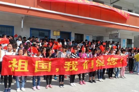 机智问答网页-解答你的疑惑-你好,问一个女孩我在你心里什么位置?